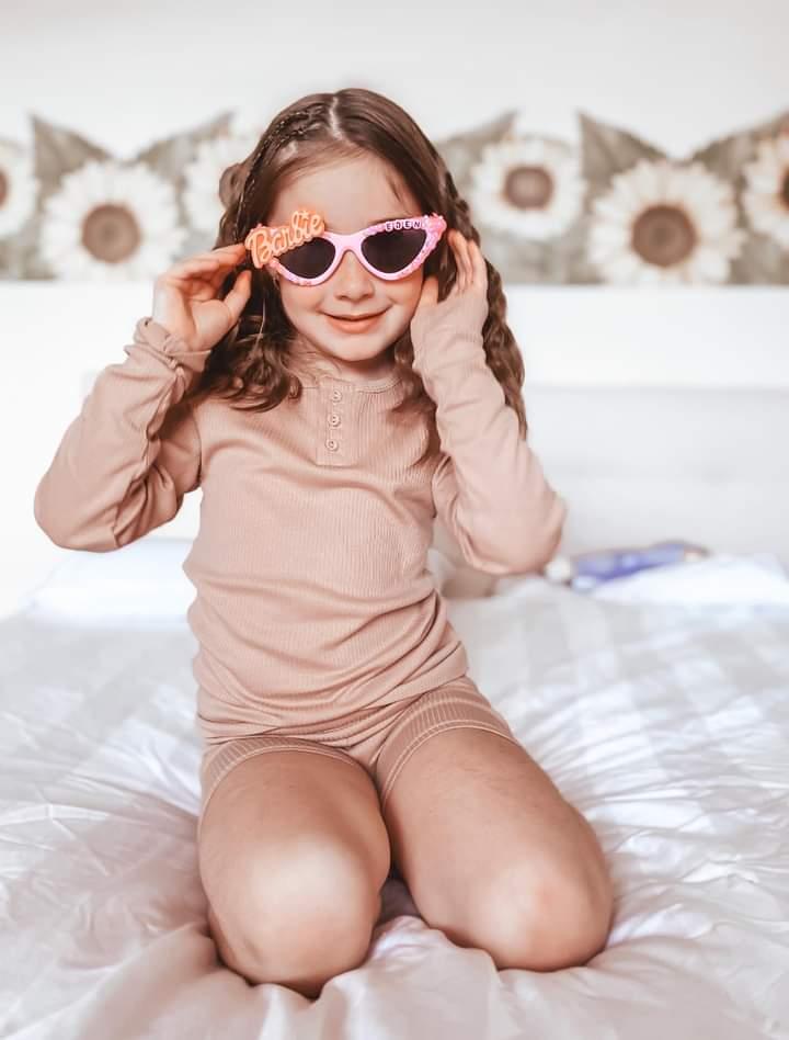 Barbie Girl - Cat eye